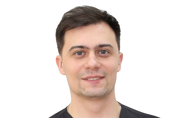 Романов Олег Евгеньевич